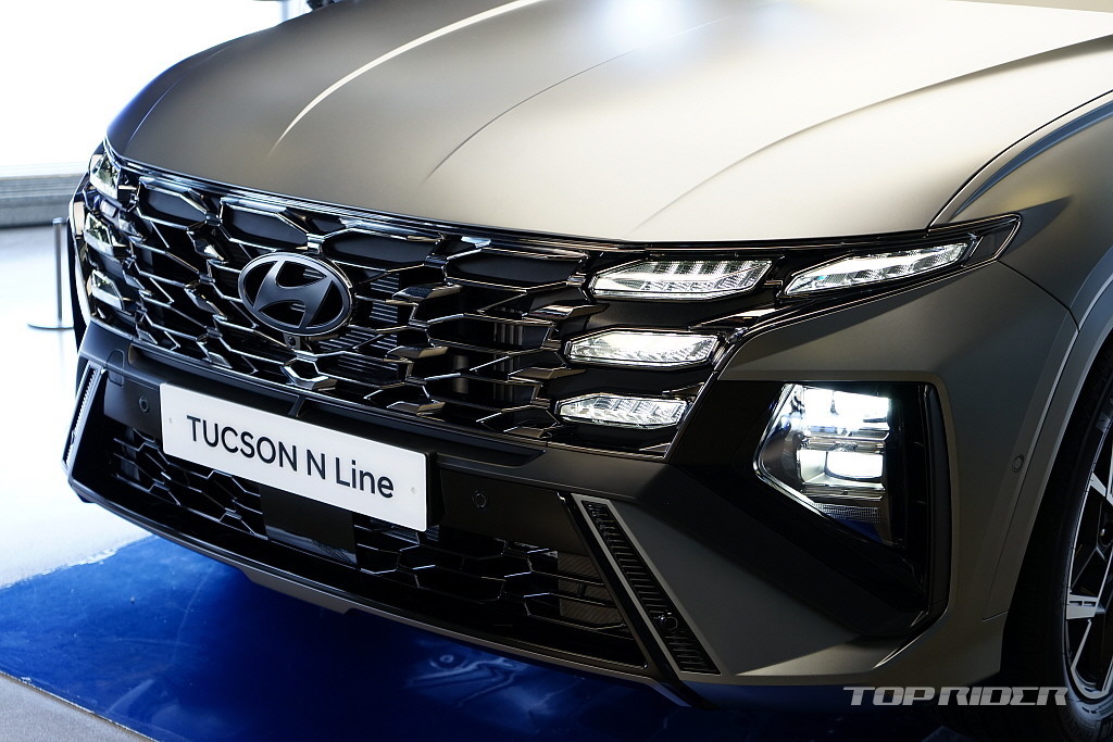 Đèn xe tucson 2025